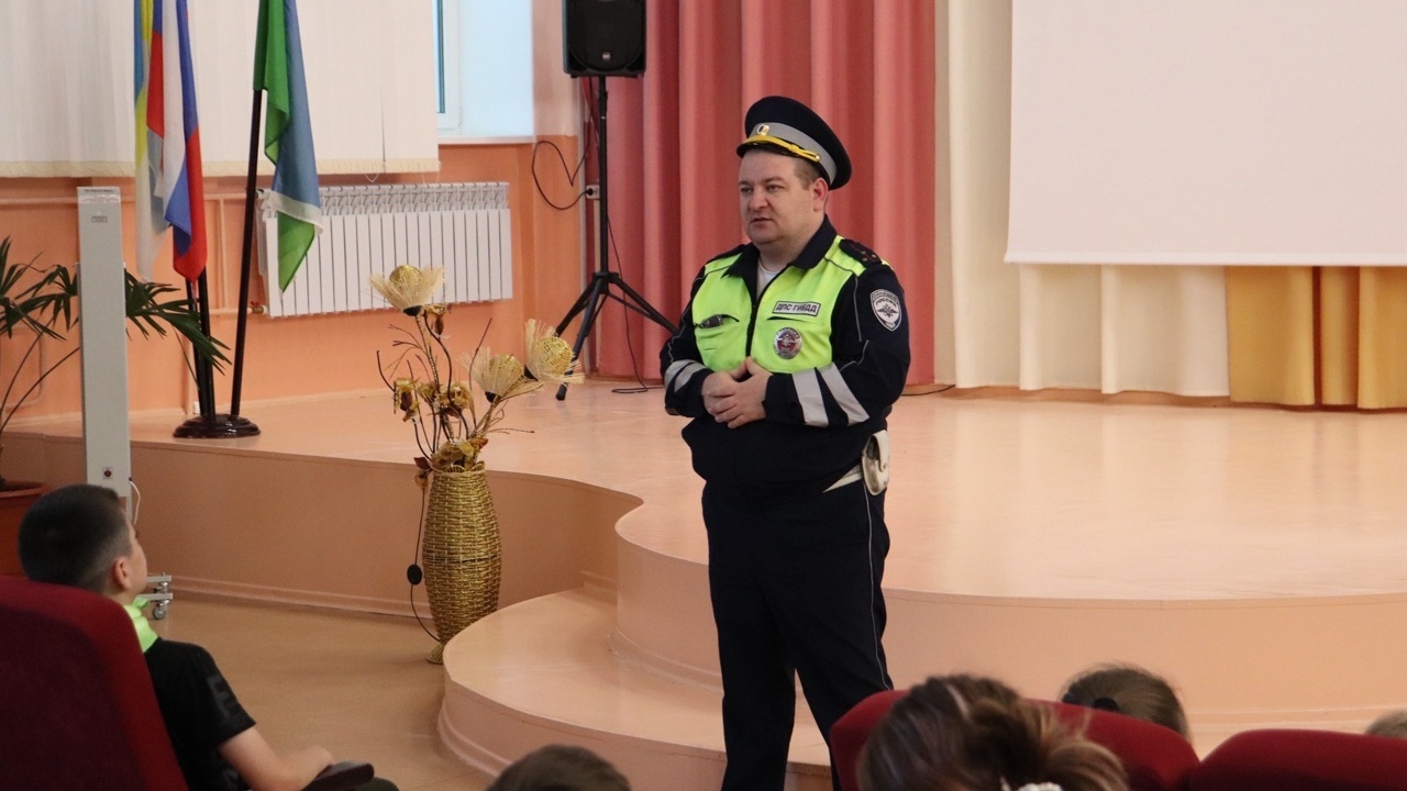 Информационная деятельность 